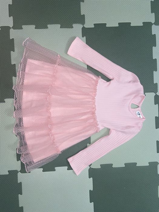Rochie roz cu tulle marime 98