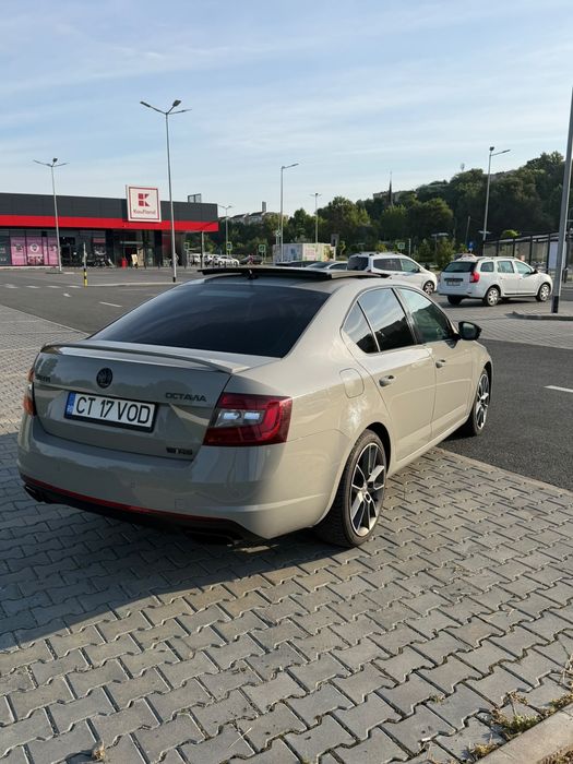 SKODA Octavia 2018 — imagine 3