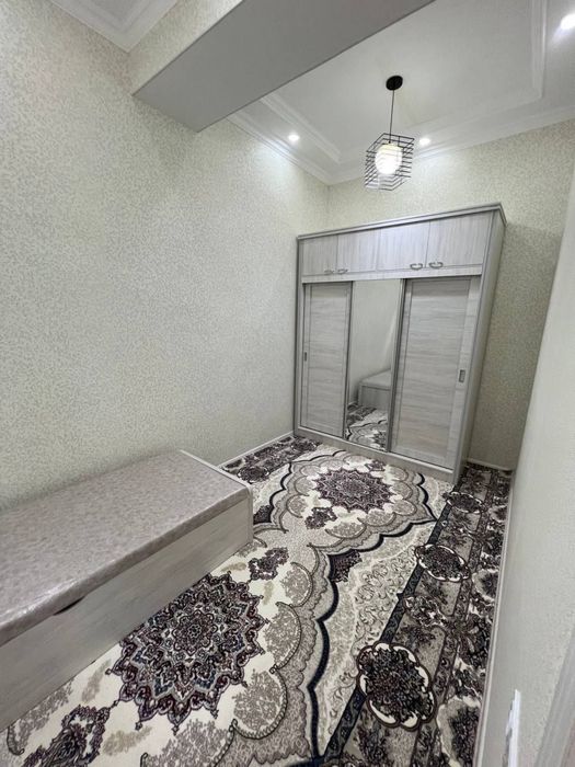 Срочно! Сдаётся 3 х ком квартира Узбекистанская