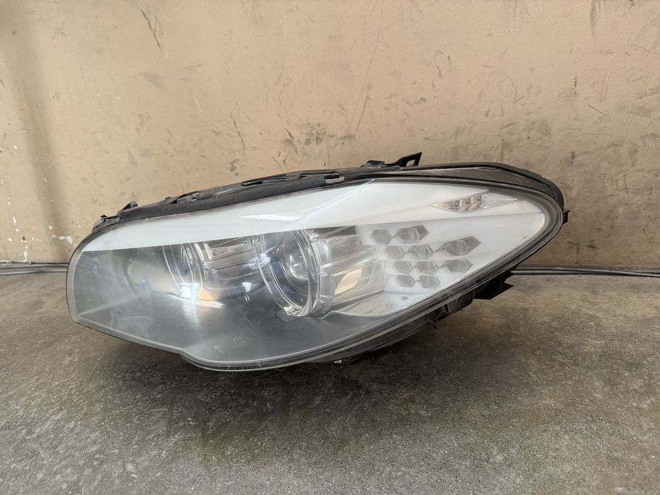 Ляв фар за Bmw F10 Xenon Adaptive ( Ксенон Завиващ Адаптив )