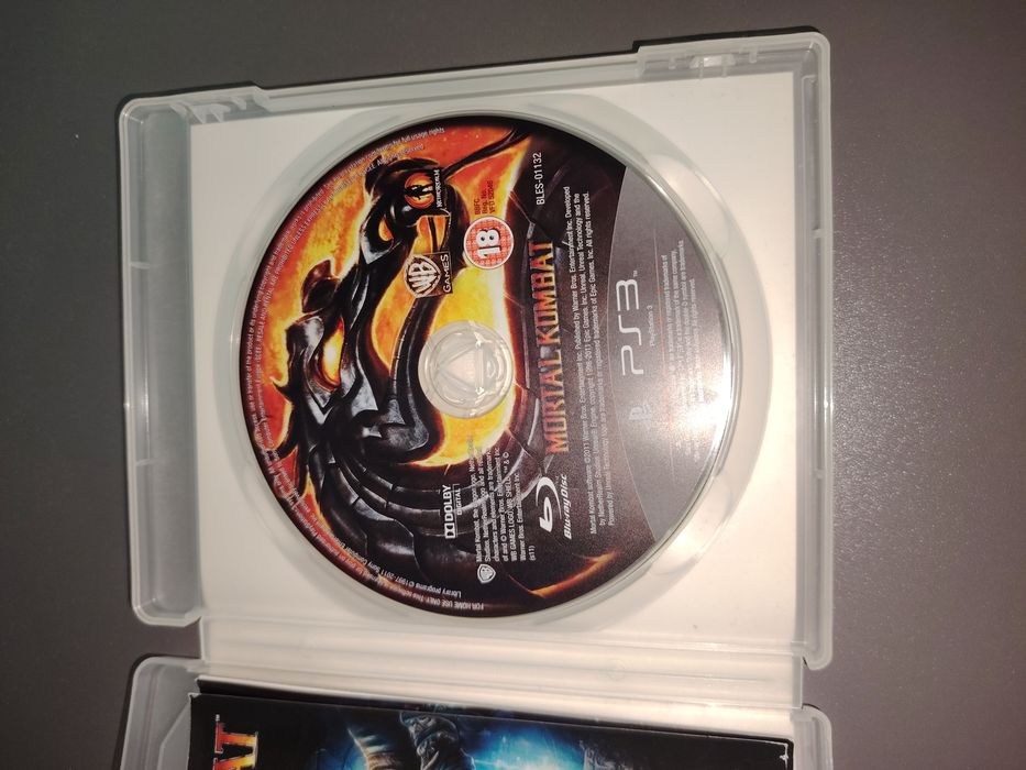 Диск mortal kombat 9 ps3