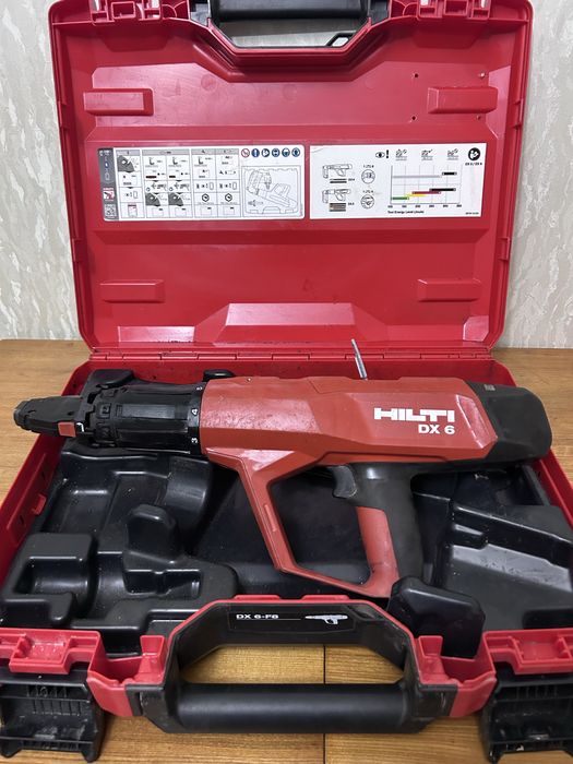 Vând hilti DX6-F8