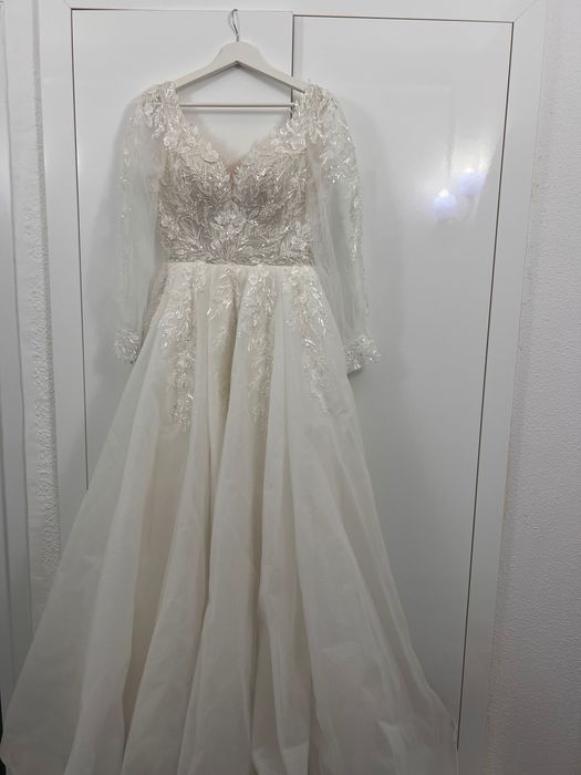 vand rochie de mireasa
