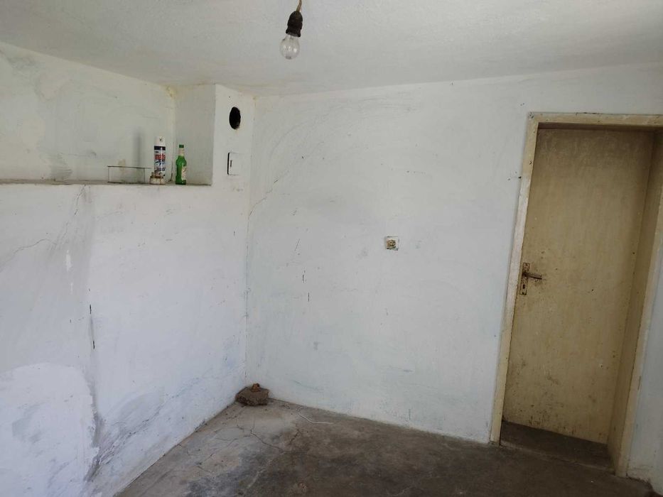 Продава се Къща в с. Братя Даскалови, Област Стара Загора - 70 кв.м за 286 €/кв.м - Снимка #12