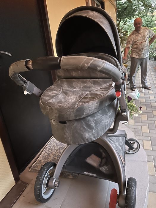 Продам коляску Hot mom