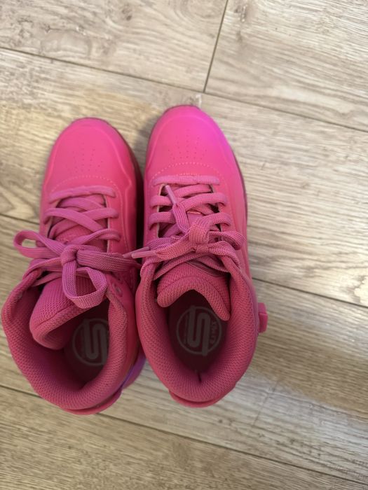 Маратонки skechers 33.5 размер светещи