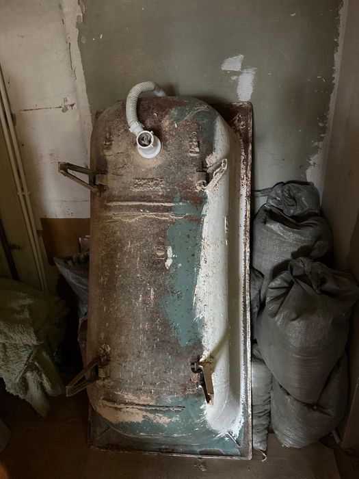 Продам Ванну чугун