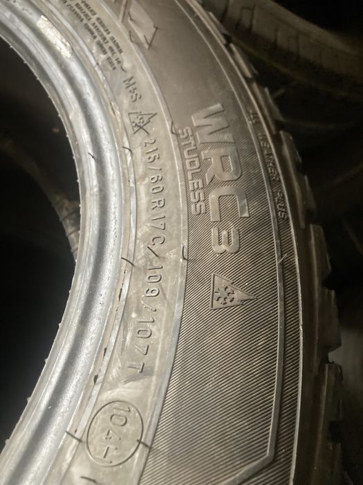 Anvelope Nokian  set 4 buc 215/60 R 17C  2020