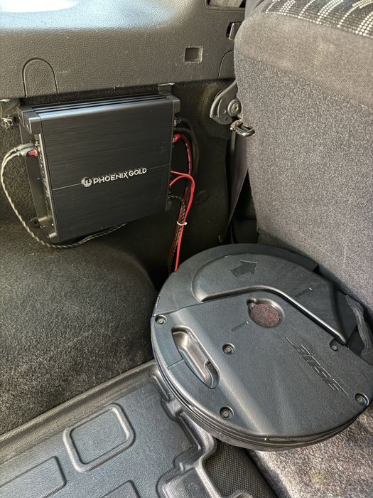 Pachet subwoofer auto / Amplificator Phoenix Gold Z150.2