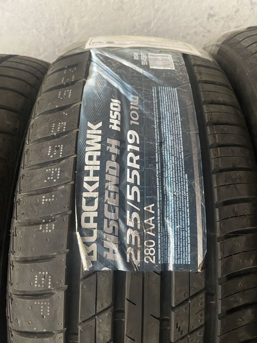 Новые летние шины Blackhawk 235/55 R19