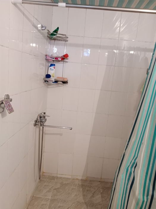 Тез арада үй сатылады!