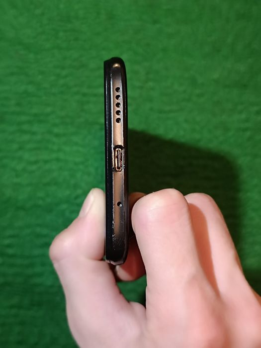 Redmi 10s pro коробка зарядка есть