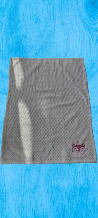 Patura pentru bebelusi cu pisica roz brodata 100x75