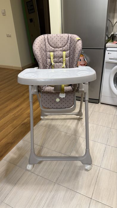 Детское кресло для кормления