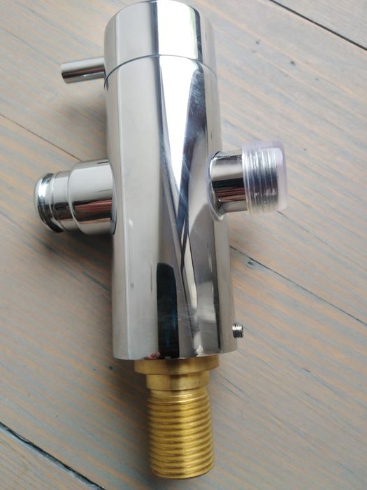 Baterie de dus masiva