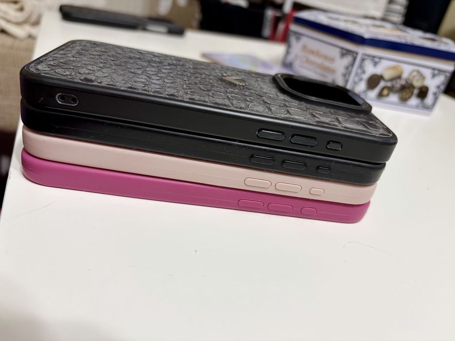 Huse Iphone 15 Pro Max si 16 Pro Max
