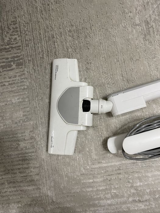 Пылесос Deerma DX 700