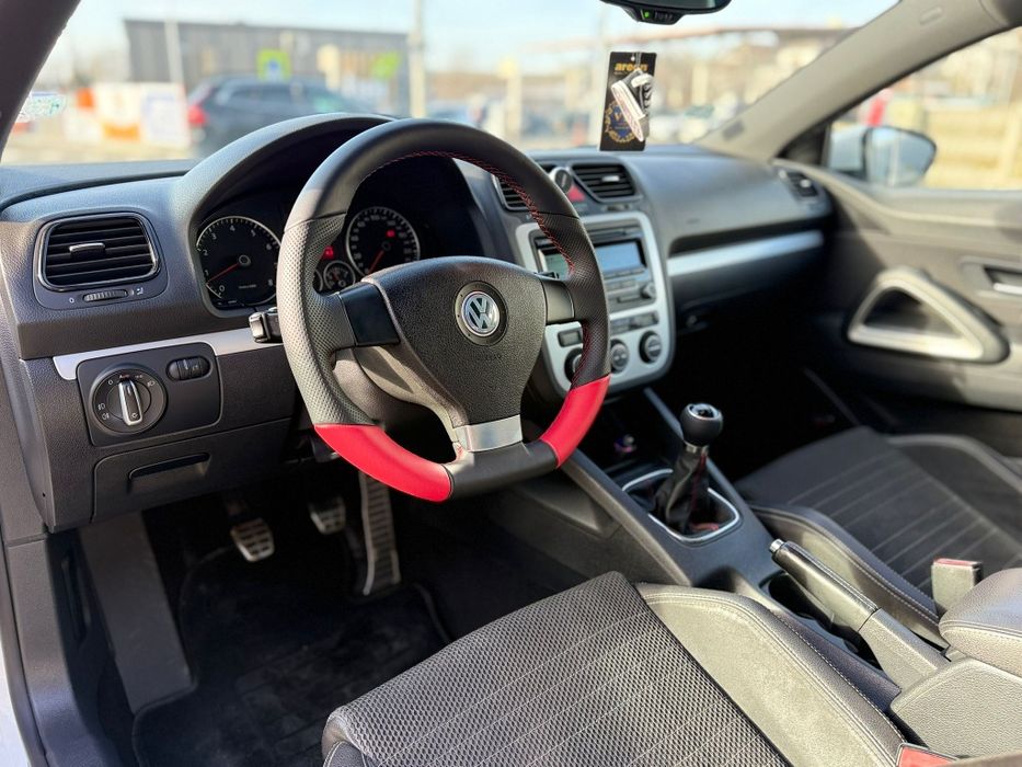 Volkswagen scirocco 2010 1.4i turbo 160cp