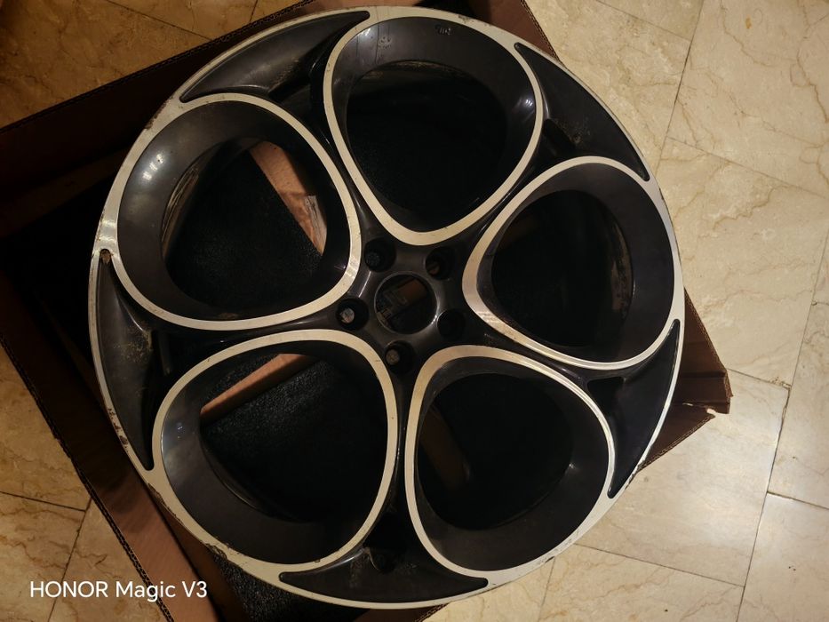 2 jante aliaj 20 inch Alfa Romeo Stelvio – 8.5Jx20H2 – originale