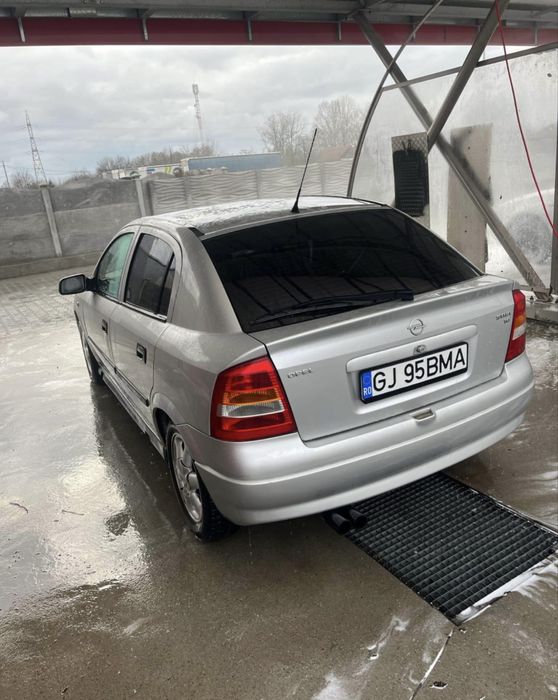 Opel astra G 1.6