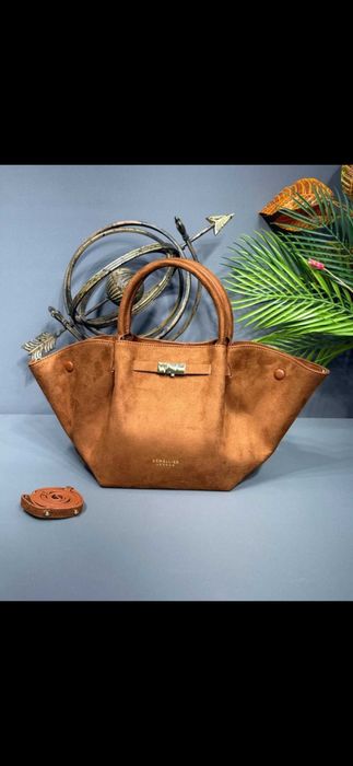 Чанта пррада херрмес миу лв