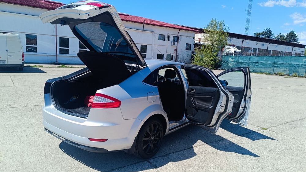 Se vinde Ford Mondeo