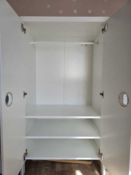 Dulap Ikea Busunge pentru copii
