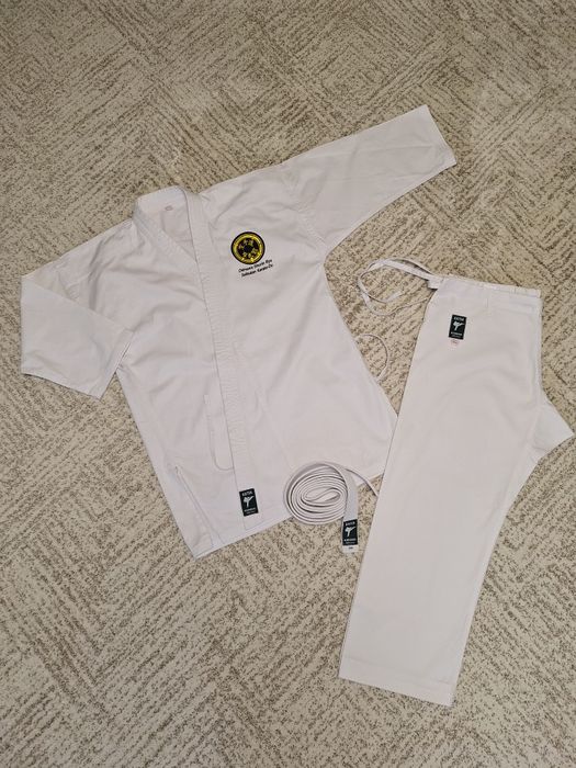 Costum karate Kimono marime 170 nou.