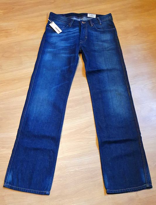 Дънки diesel, нови, 3 чифта