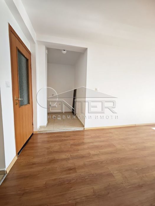 Дава се под наем Двустаен апартамент в Варна, Лятно кино Тракия - 60 кв.м за 372.3 € - Снимка #1