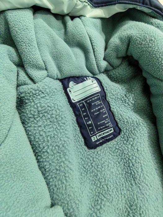 Combinezon baiat, 24 luni