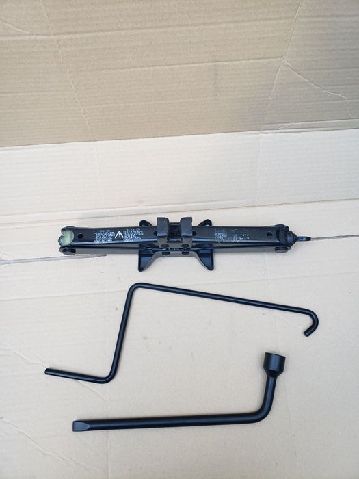 Kit pana cric cheie toyota lexus original