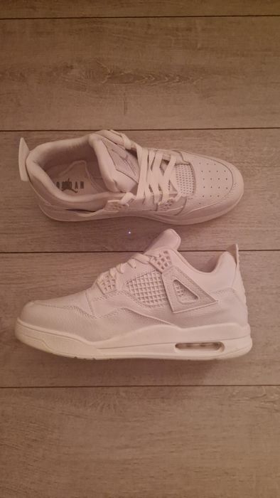 Jordan 4 retro full white