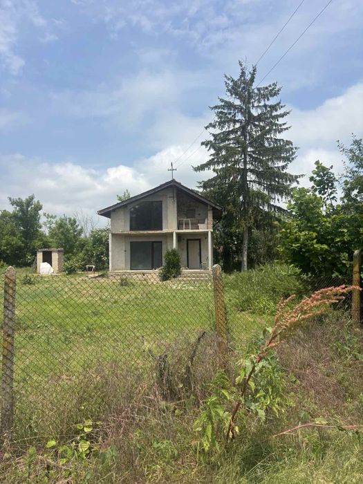 Продава се Къща в с. Гороцвет, Област Разград - 46 кв.м за 1303 €/кв.м - Снимка #3
