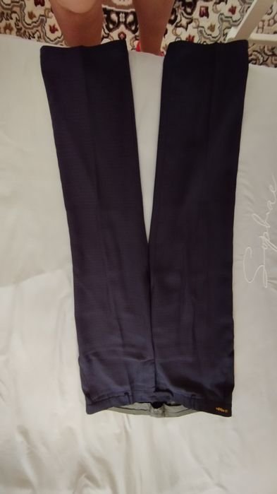 Продам мужские брюки.