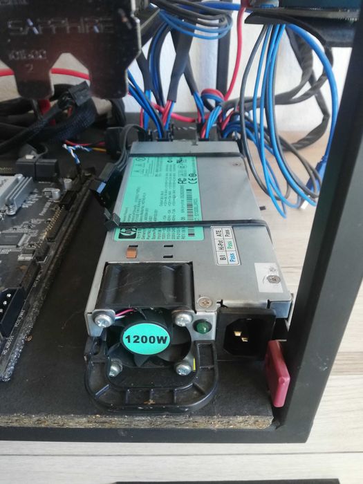 Mining rig 7 x Sapphire RX470 RX570 8GB