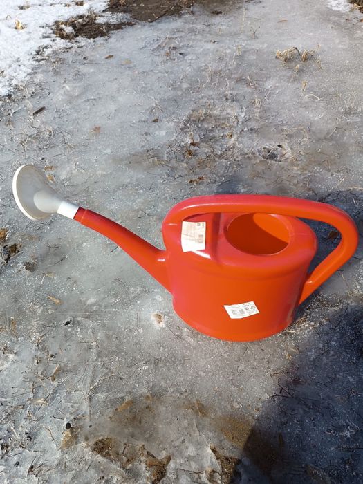 Лейка для полива 8 литров