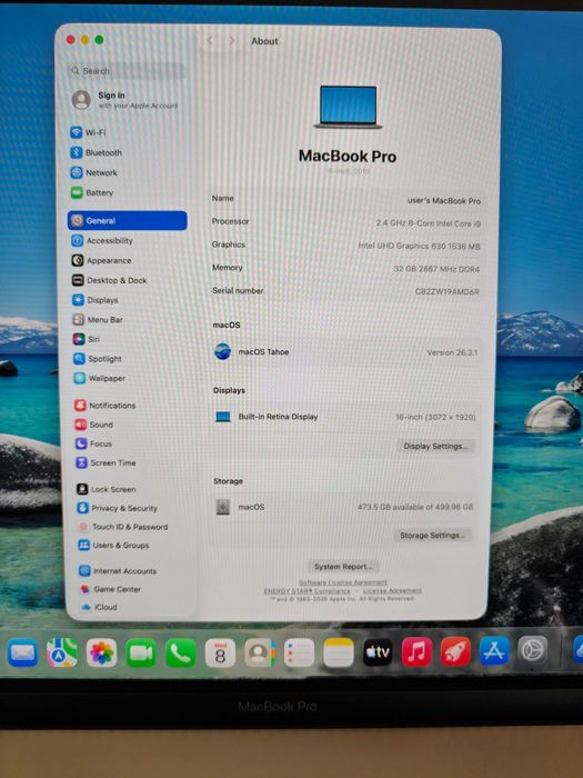 Apple MacBook Pro 32GB RAM 512GB SSD AMD Radeon Pro 530M