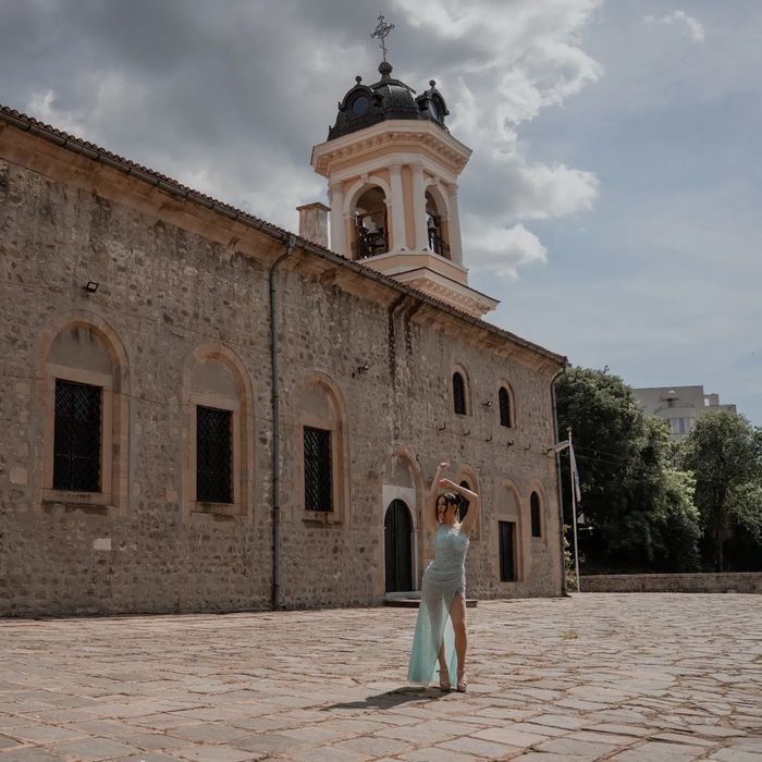 Бална рокля , цвят :пастелно тюркоазено