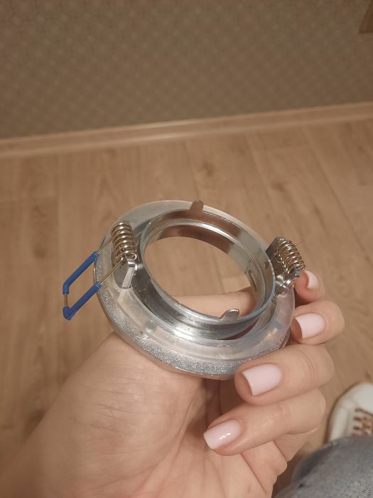 Продам софиты разные новые