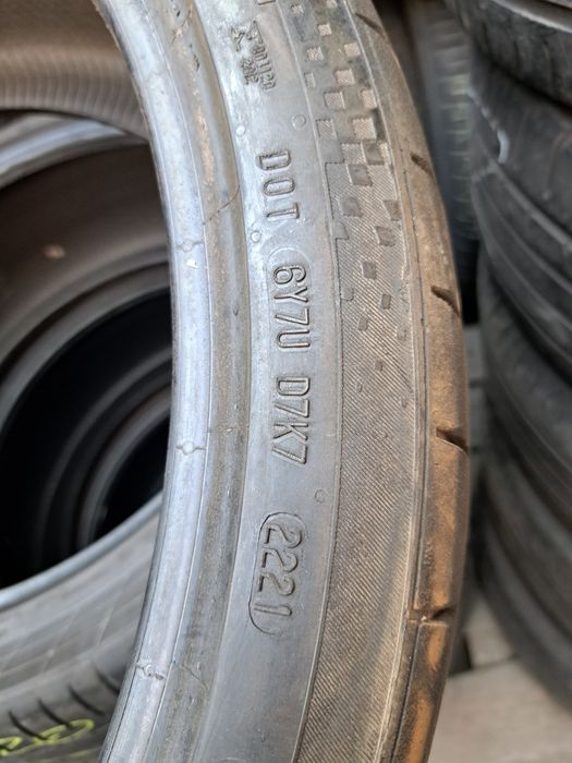 2 anvelope 245/35 R20 Continental runflat