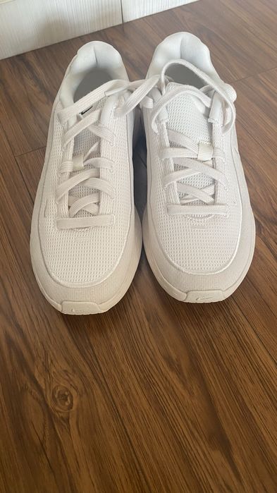 Adidasi nike . Putin folositi