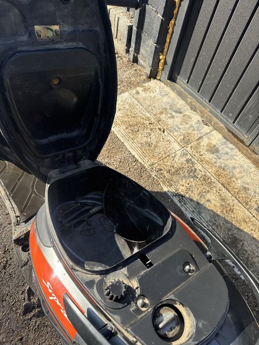 Продам мопед м8 про