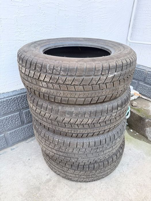 Продам Зимнию резину Срочно R15