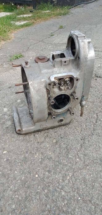 Блок Урал м72,58 года
