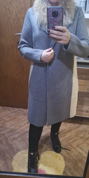 Жилетка от вълна с яка от лисица