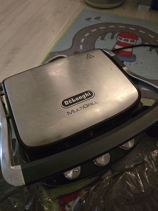 Гриль Delonghi CGH912c