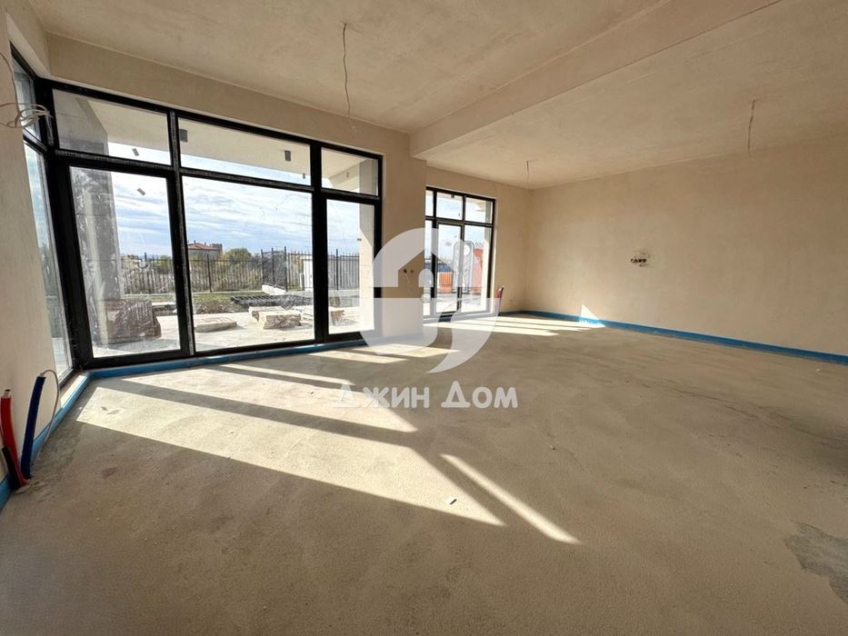 Продава се Къща в Поморие - 196 кв.м за 859 €/кв.м - Снимка #4