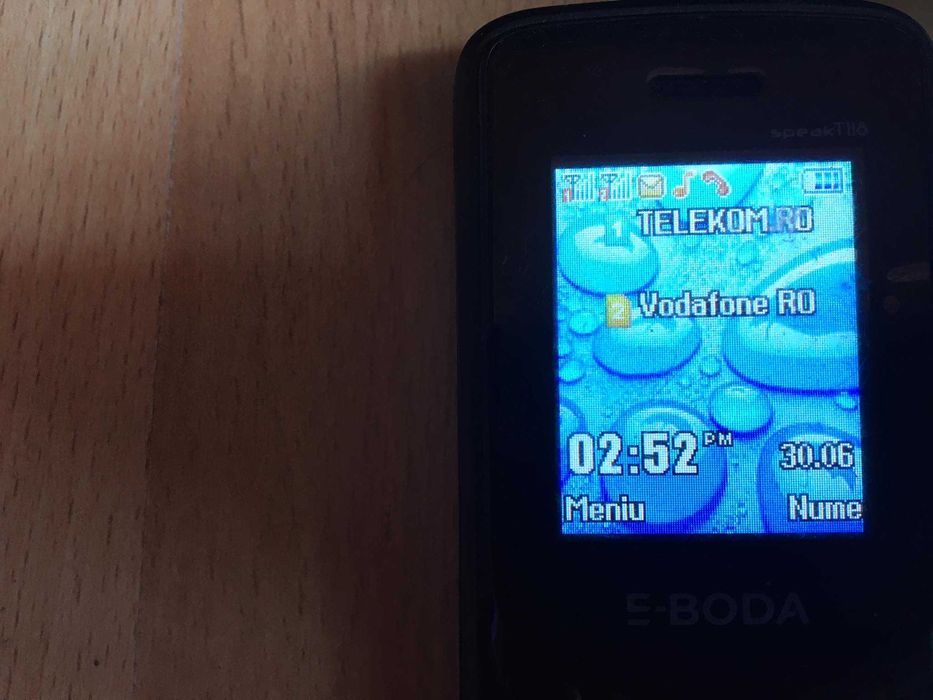 Telefon telefoane dual sim Eboda si Ihunt