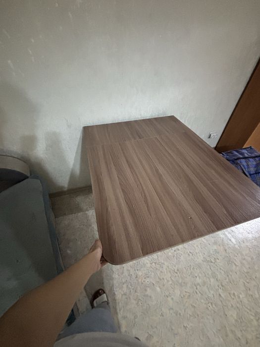 Книжный стол б/у